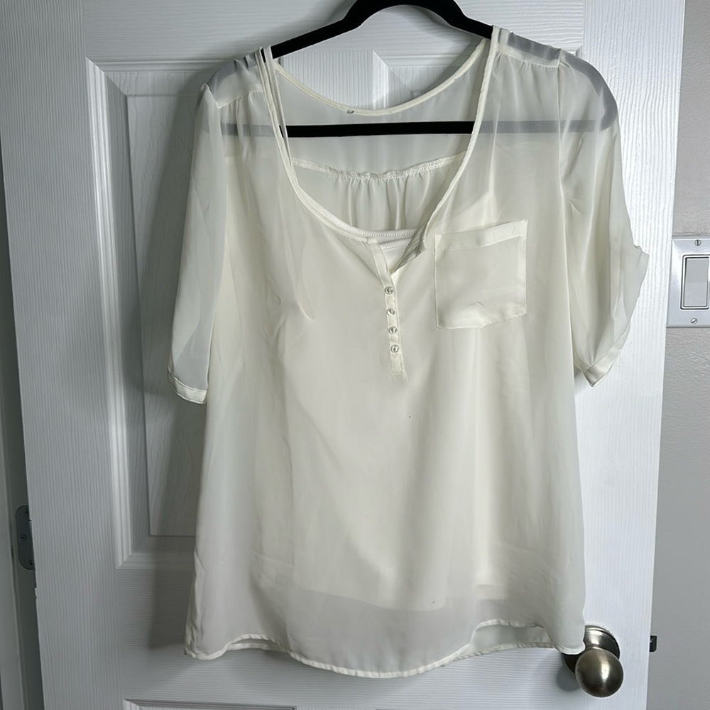 🔥Size medium two piece blouse with tags removed